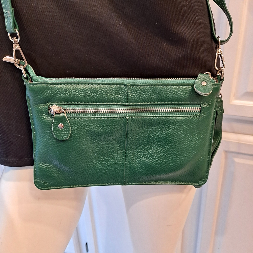 Befen Emerald Green Pebbled Leather Crossbody Bag
